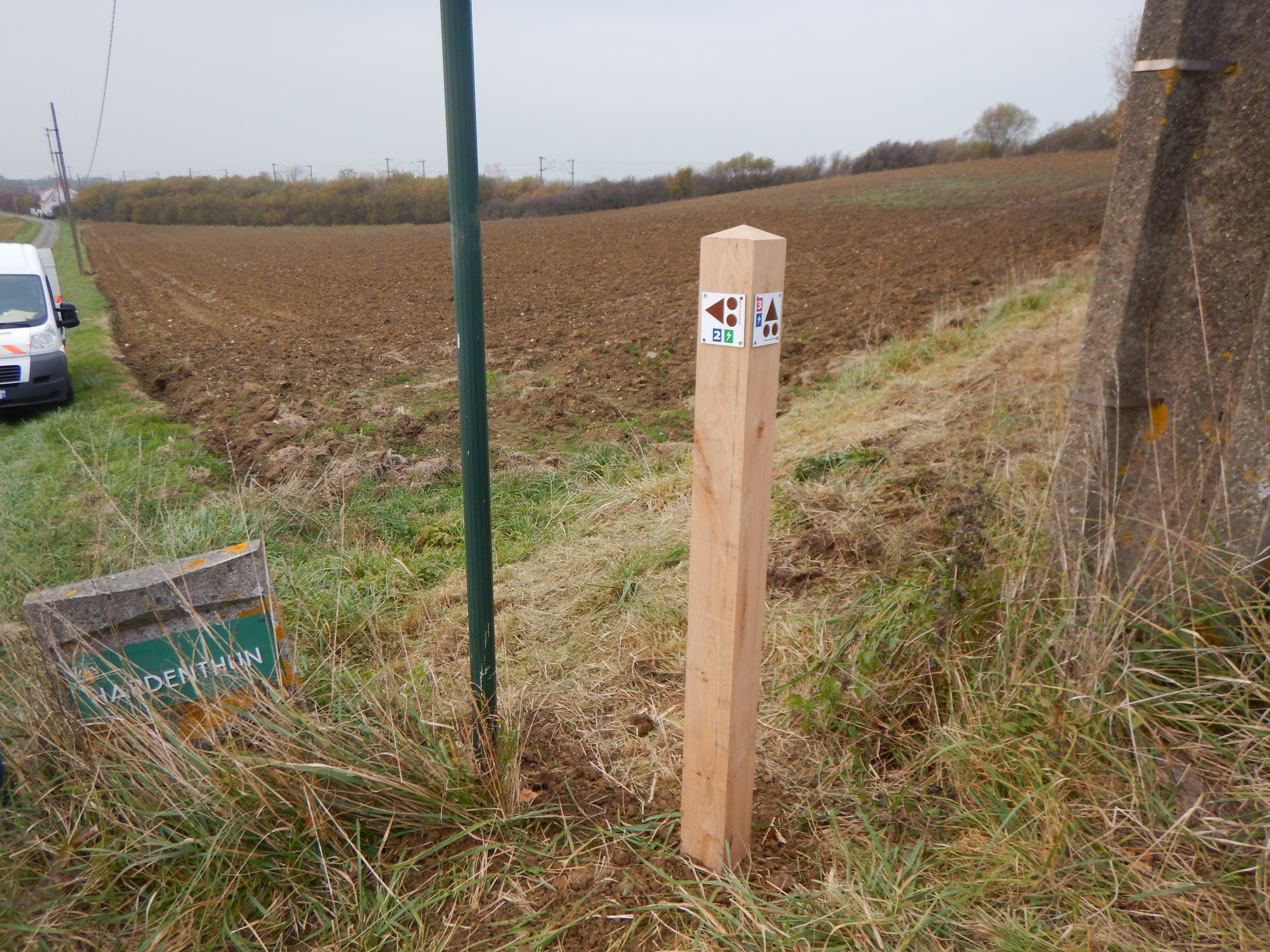 Créations et aménagements des sentiers d’intérêt communautaire  -  55 961.78 € de subvention Leader